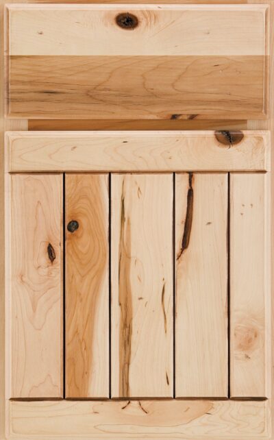 Medallion rustic maple